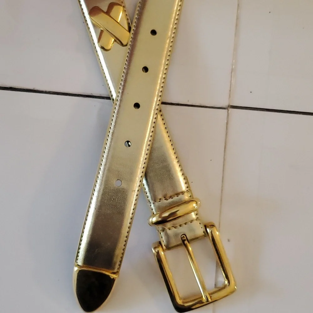 New without tags women's X fashion gold leather belt size XS
